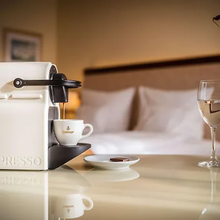 Western Residenzhotel Hotel 4*