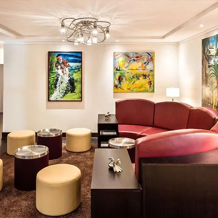 Western Residenzhotel 4*