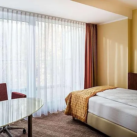 Western Residenzhotel Hotel 3*