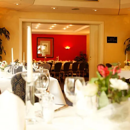 Western Residenzhotel Hotel 4*